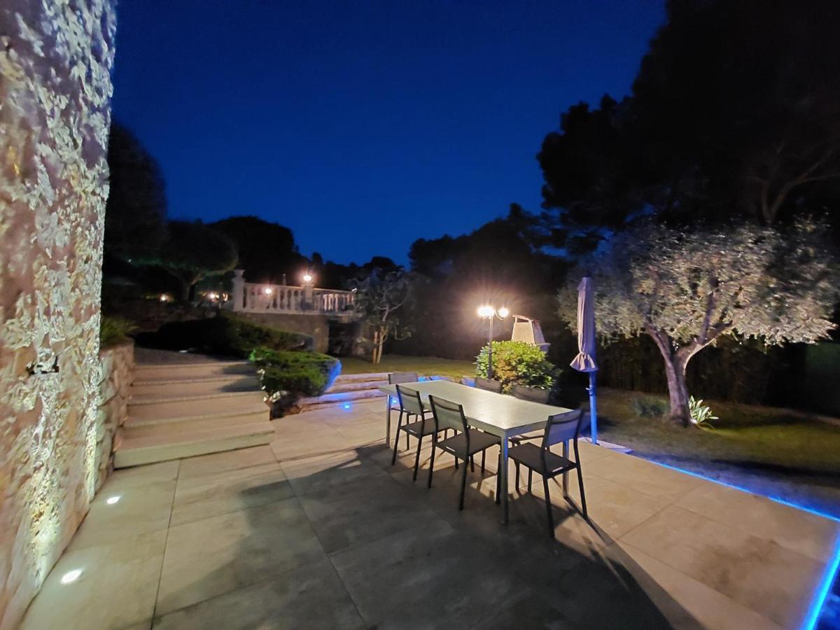 Gite Les Pins Climatise Piscine Chauffee Jardin Peymeinade Εξωτερικό φωτογραφία